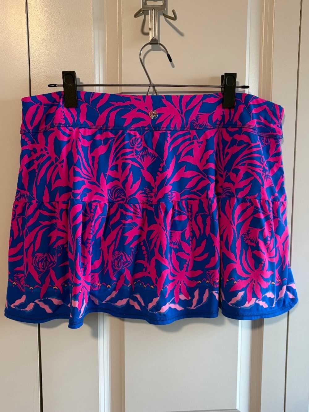 Lilly Pulitzer Luxletic skort - Picture 5 of 7